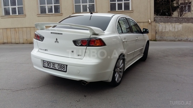 Mitsubishi Lancer 2010, 105,000 km - 2.0 l - Bakı