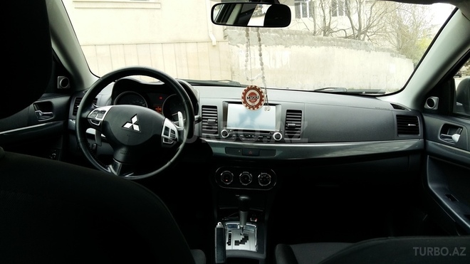 Mitsubishi Lancer 2010, 105,000 km - 2.0 l - Bakı