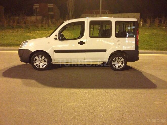 Fiat Doblo 2008, 76,000 km - 1.4 л - Bakı
