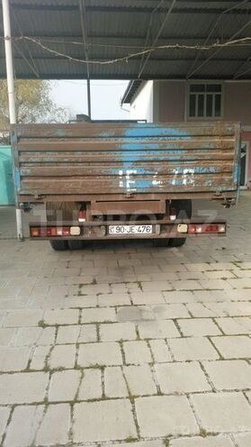 KamAz 6520 2008, 150,000 km - 11.0 l - Salyan