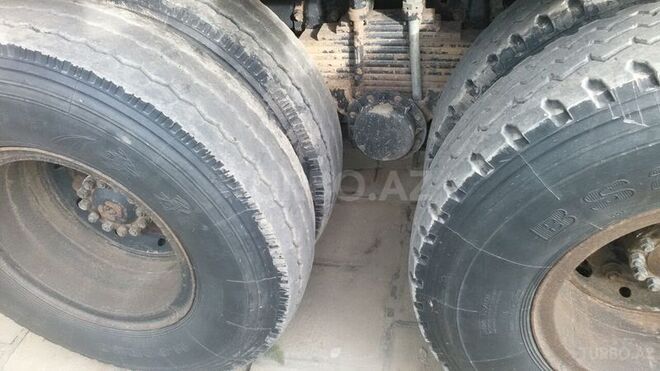 KamAz 6520 2008, 150,000 km - 11.0 l - Salyan