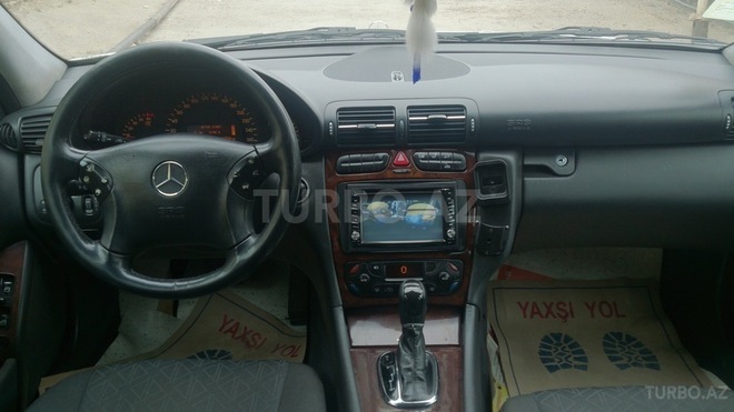 Mercedes C 220 2001, 224,100 km - 2.2 l - Bakı