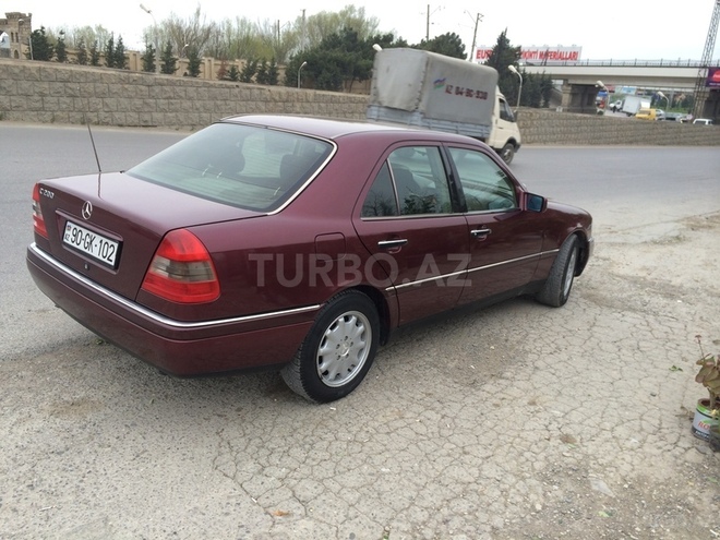 Mercedes C 200 1995, 265,000 km - 2.0 l - Bakı