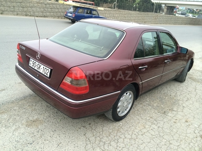 Mercedes C 200 1995, 265,000 km - 2.0 l - Bakı