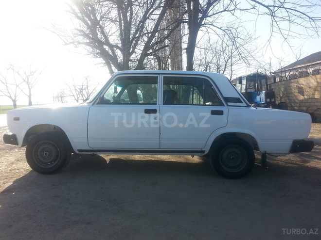 LADA (VAZ) 2107 1993, 48,485 km - 1.6 l - Quba