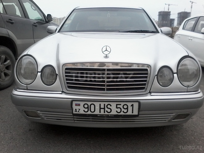 Mercedes E 240 1998, 32,000 km - 2.6 l - Bakı