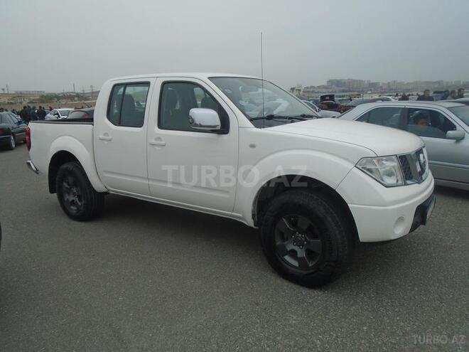 Nissan Navara 2008, 174,000 km - 2.5 l - Bakı