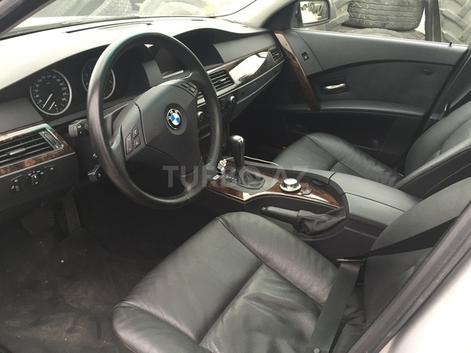 BMW 530 2006, 63,000 km - 3.0 l - Bakı