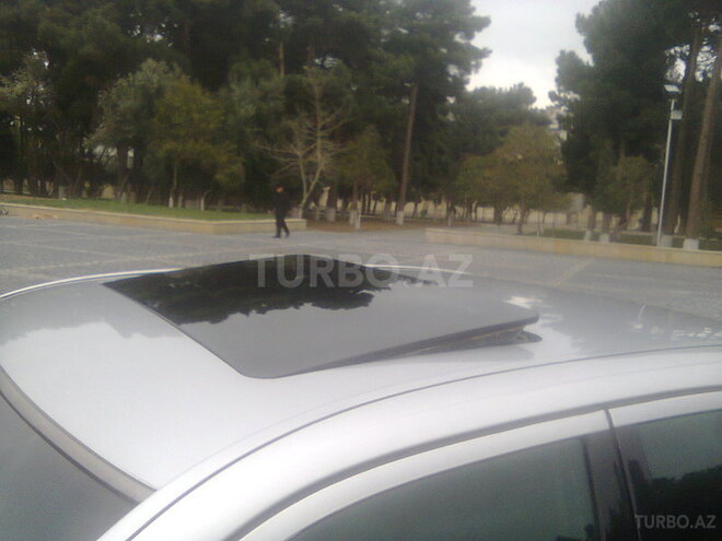 Mercedes E 230 1996, 215,000 km - 2.3 l - Sumqayıt