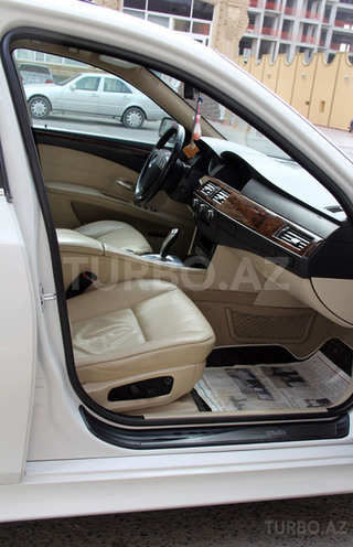 BMW 530 2007, 200,000 km - 3.0 л - Bakı