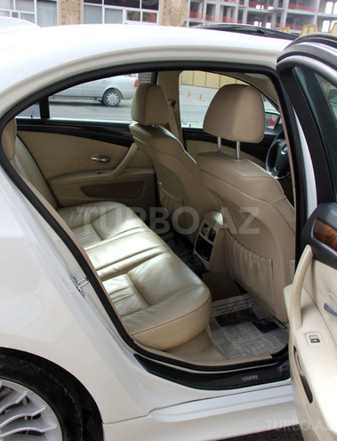 BMW 530 2007, 200,000 km - 3.0 л - Bakı