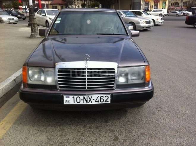 Mercedes E 200 1992, 347,494 km - 2.0 l - Bakı