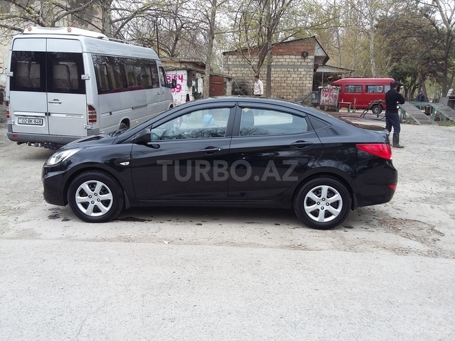 Hyundai Accent 2011, 125,876 km - 1.4 l - Mingəçevir