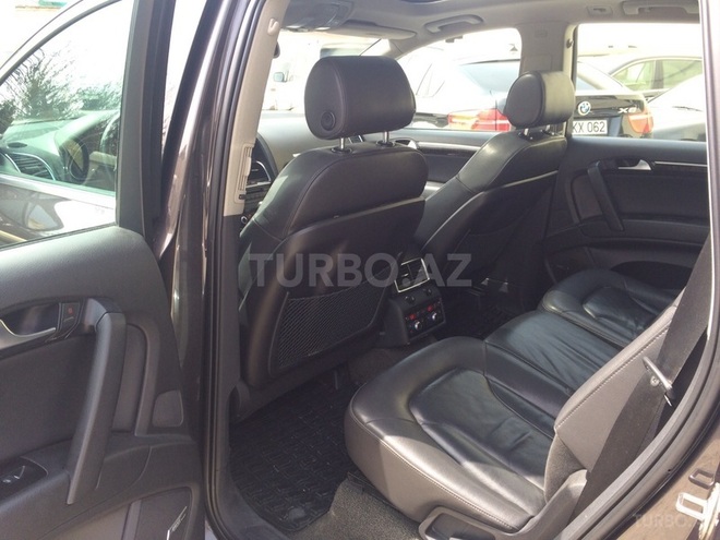 Audi Q7 2006, 73,000 km - 3.6 l - Bakı