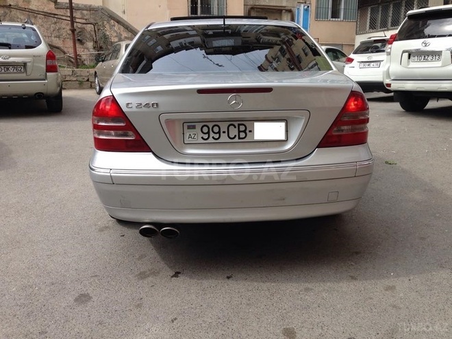 Mercedes C 240 2000, 240,000 km - 2.6 л - Bakı