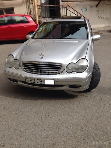 Mercedes C 240 2000, 240,000 km - 2.6 л - Bakı