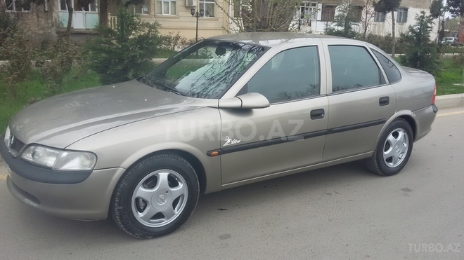 Opel Vectra 1998, 210,512 km - 1.8 l - Gəncə