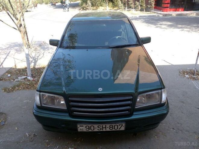 Mercedes C 220 1998, 155,000 km - 2.2 l - Sumqayıt