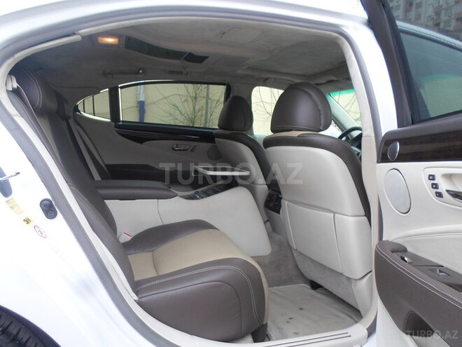 Lexus LS 460 2007, 147,000 km - 4.6 l - Bakı