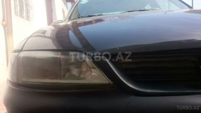 Opel Vectra 1997, 200,000 km - 2.5 l - Bakı