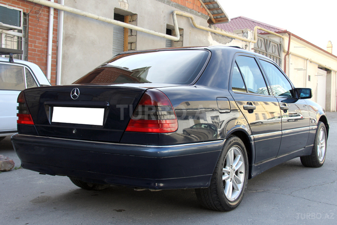 Mercedes C 180 1997, 276,000 km - 1.8 l - Bakı