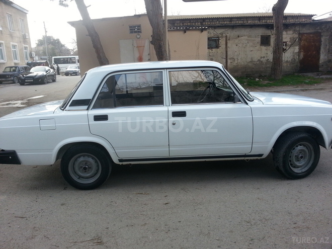 LADA (VAZ) 2107 2010, 90,000 km - 1.6 l - Bakı
