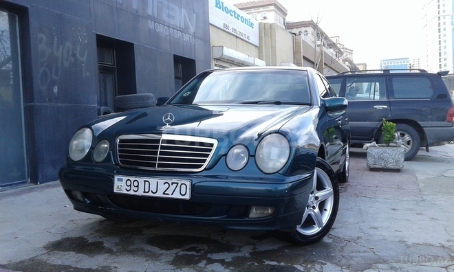 Mercedes E 270 2000, 24,700 km - 2.7 л - Bakı
