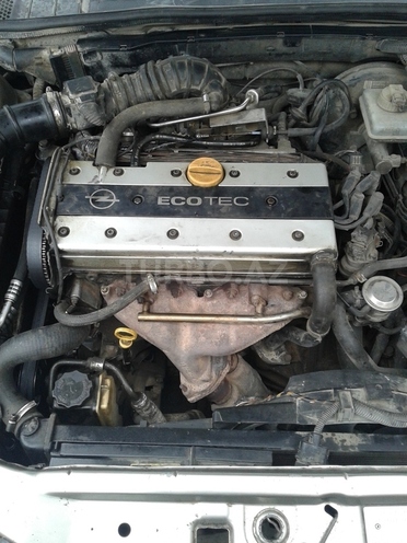 Opel Vectra 1996, 365,000 km - 1.8 l - Bakı