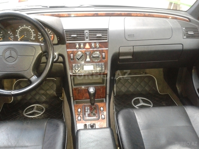 Mercedes C 230 1999, 126,000 km - 2.3 l - Bakı