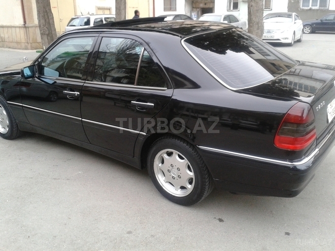 Mercedes C 230 1999, 126,000 km - 2.3 l - Bakı