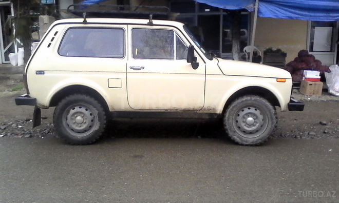 LADA (VAZ) Niva 1998, 141,129 km - 1.7 l - Astara