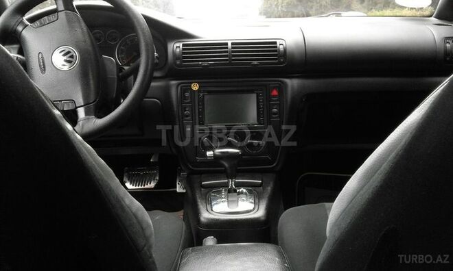 Volkswagen Passat 2002, 135,000 km - 1.8 l - Sumqayıt
