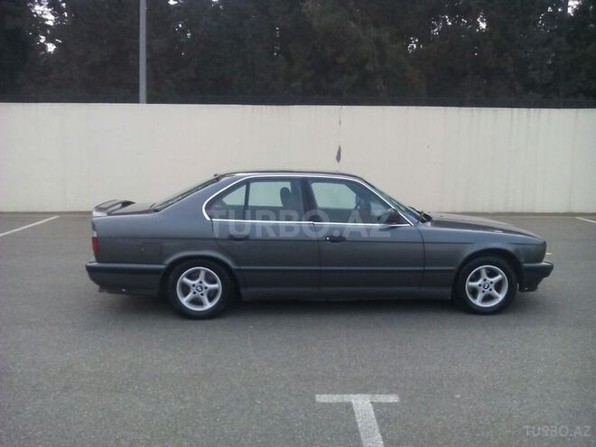BMW 525 1991, 250,000 km - 2.5 л - Sumqayıt