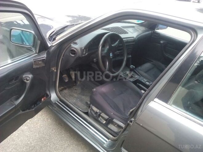 BMW 525 1991, 250,000 km - 2.5 л - Sumqayıt