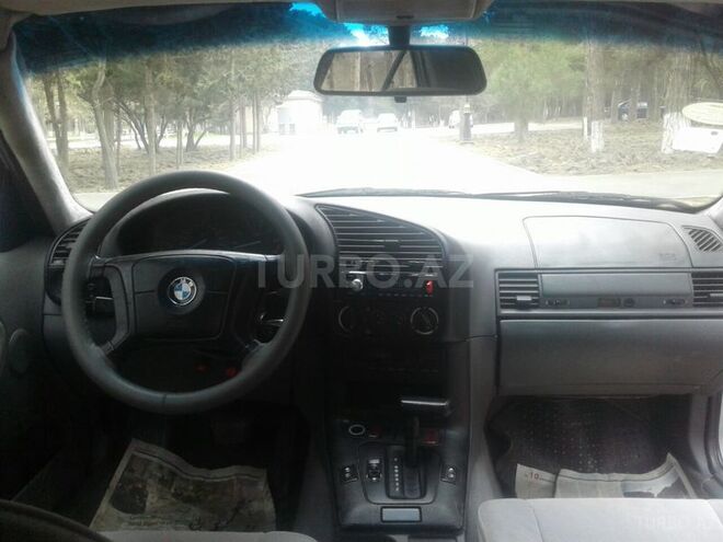 BMW 320 1995, 250,000 km - 2.0 l - Sumqayıt