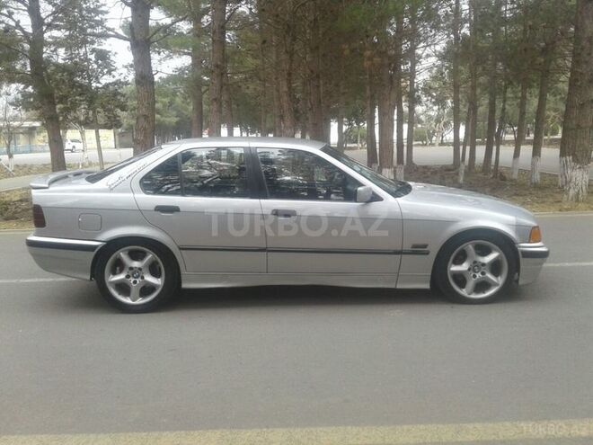 BMW 320 1995, 250,000 km - 2.0 l - Sumqayıt
