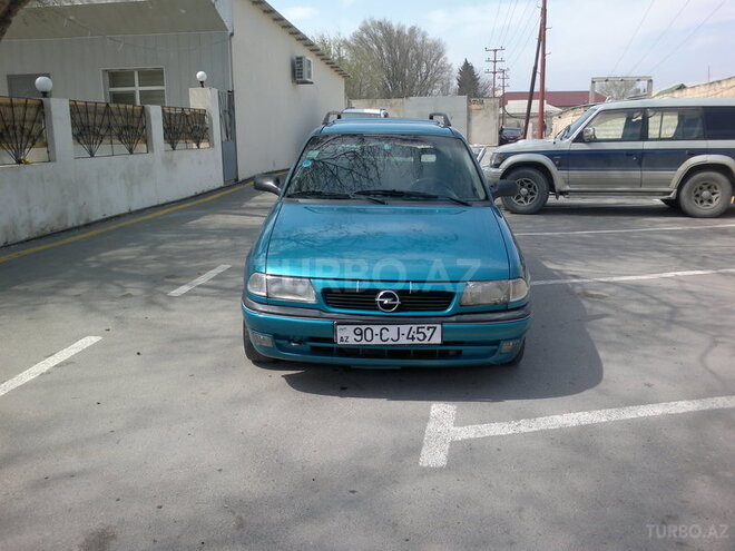 Opel Astra 1996, 250,000 km - 1.6 л - Sumqayıt