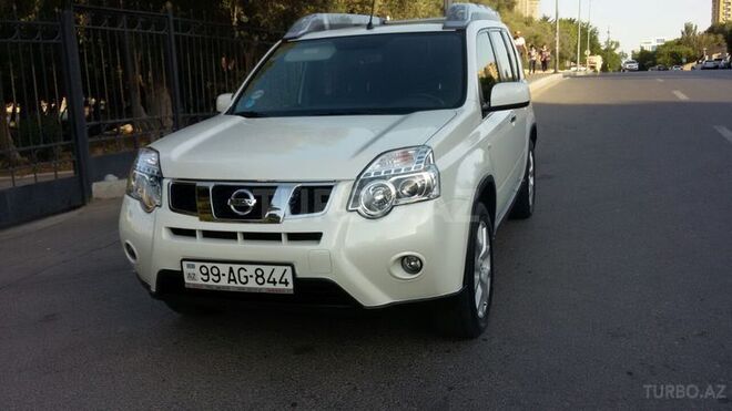 Nissan X-Trail 2014, 39,000 km - 2.5 l - Bakı