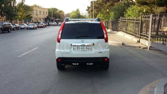 Nissan X-Trail 2014, 39,000 km - 2.5 l - Bakı
