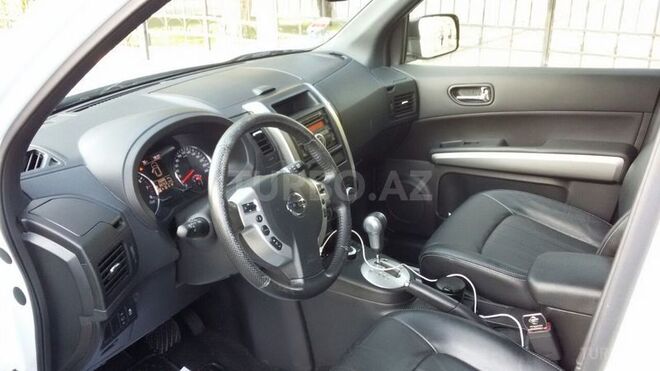 Nissan X-Trail 2014, 39,000 km - 2.5 l - Bakı