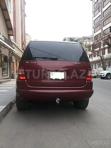 Mercedes ML 320 2000, 175,000 km - 3.2 л - Bakı