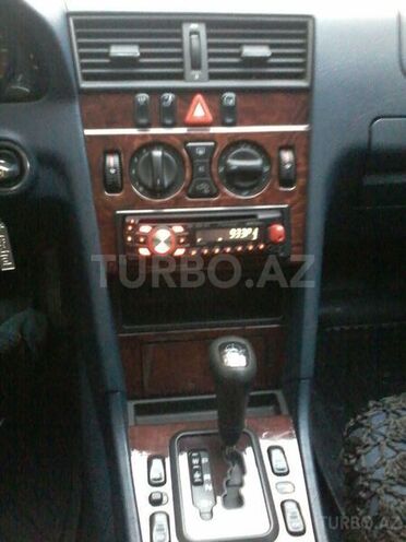 Mercedes C 180 2000, 197,000 km - 1.8 л - Bakı