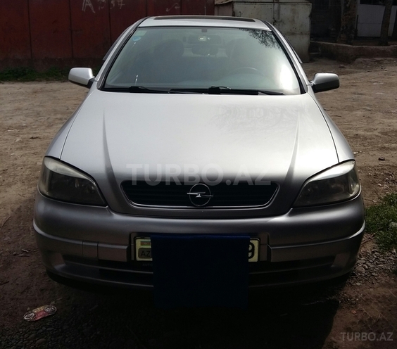 Opel Astra 1998, 180,000 km - 1.6 l - Gəncə