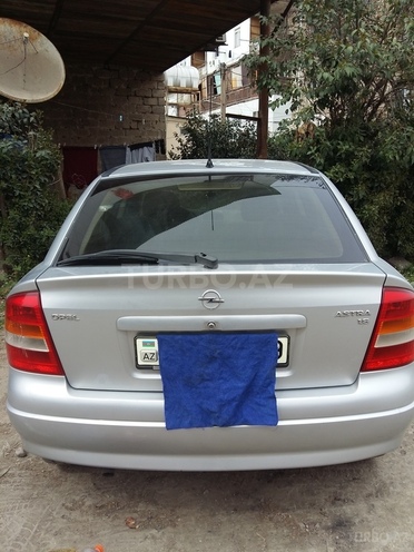 Opel Astra 1998, 180,000 km - 1.6 l - Gəncə
