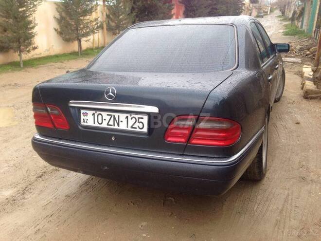 Mercedes E 280 1997, 250,000 km - 2.8 l - Bakı