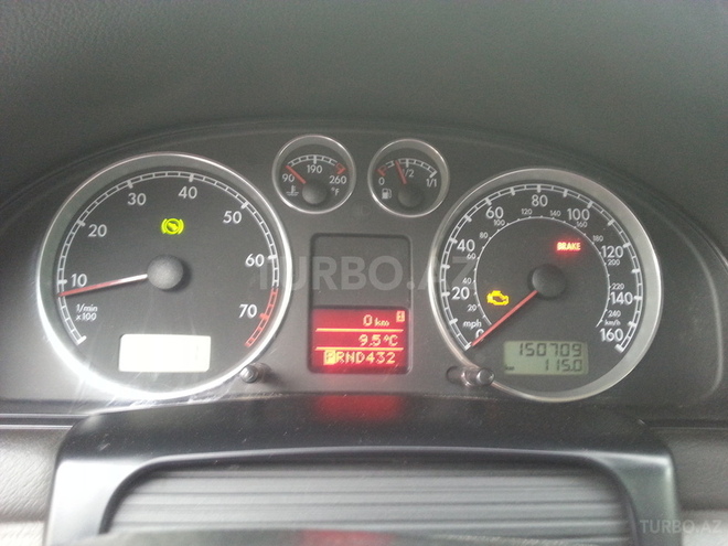Volkswagen Passat 2002, 151,000 km - 1.8 l - Bakı