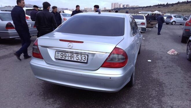 Mercedes E 220 2007, 320,000 km - 2.2 l - Bakı