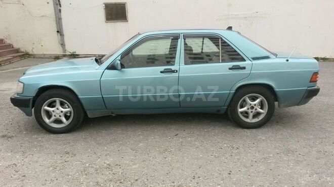 Mercedes E 200 1991, 307,747 km - 2.0 l - Bakı