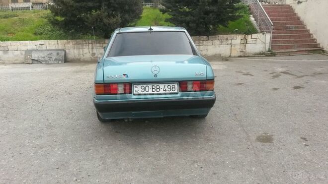 Mercedes E 200 1991, 307,747 km - 2.0 l - Bakı