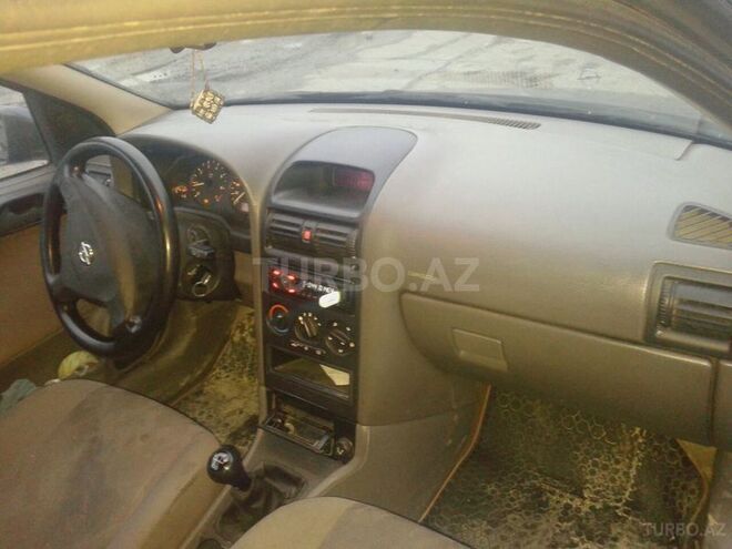 Opel Astra 1998, 260,000 km - 1.6 l - Bakı